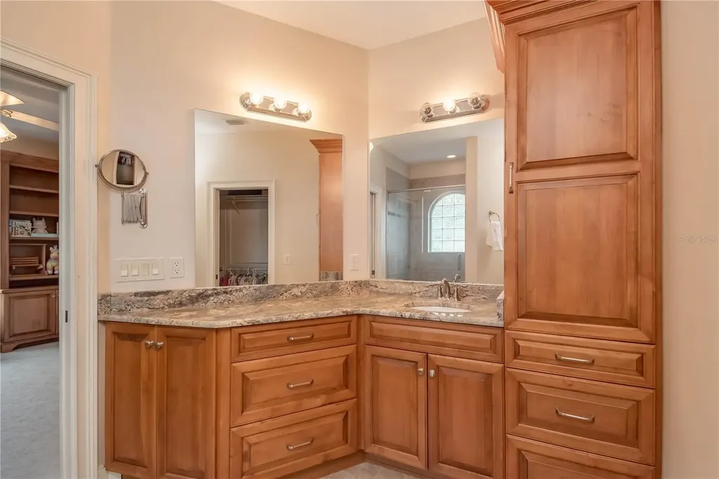 12275 W Highway 318 Reddick FL 32686