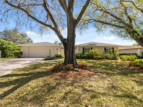 10507 Lacera Drive Tampa FL 33618