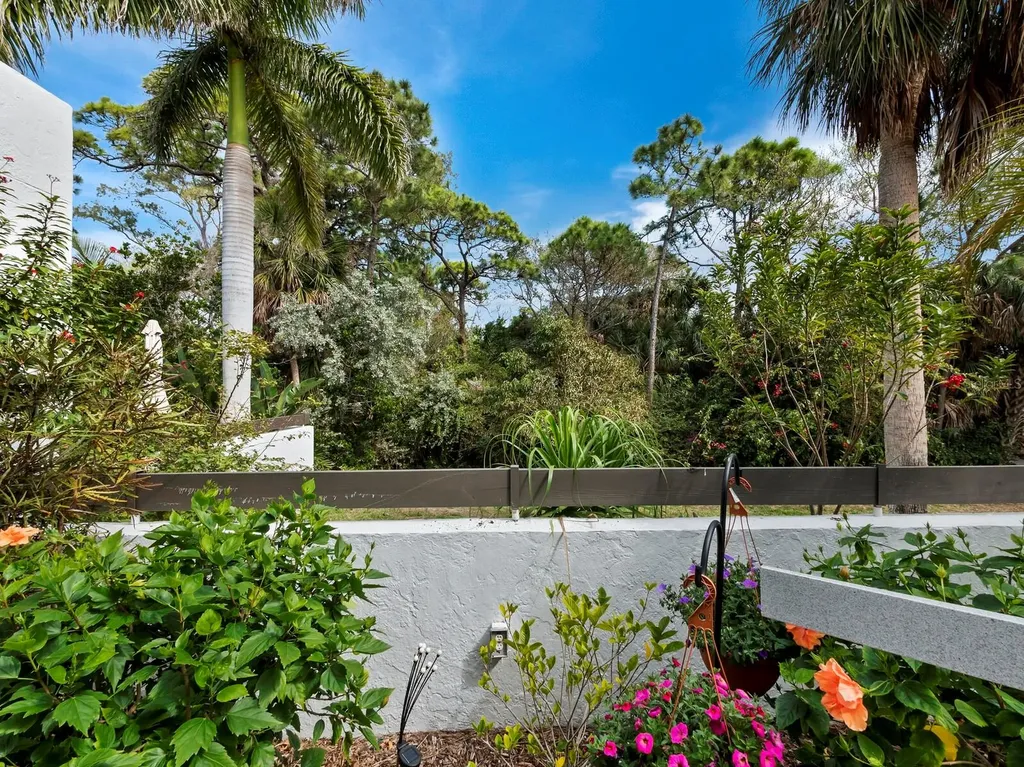 518 Bayport Way Longboat Key FL 34228