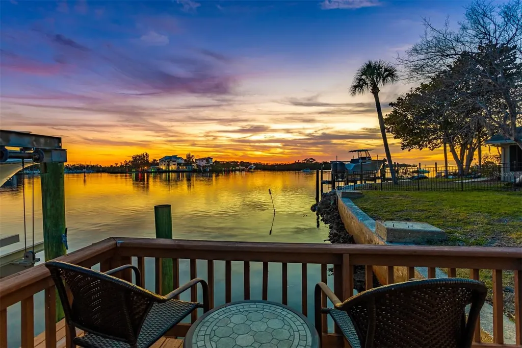 8131 Channel Drive Port Richey FL 34668