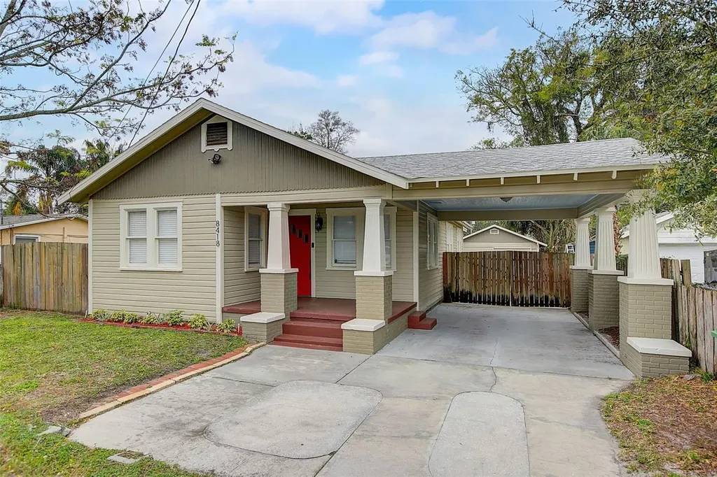 8418 N Dexter Avenue Tampa FL 33604