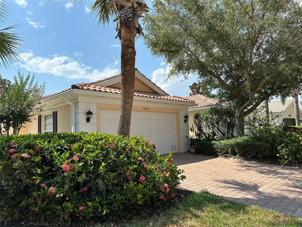 7626 Pesaro Drive Sarasota FL 34238