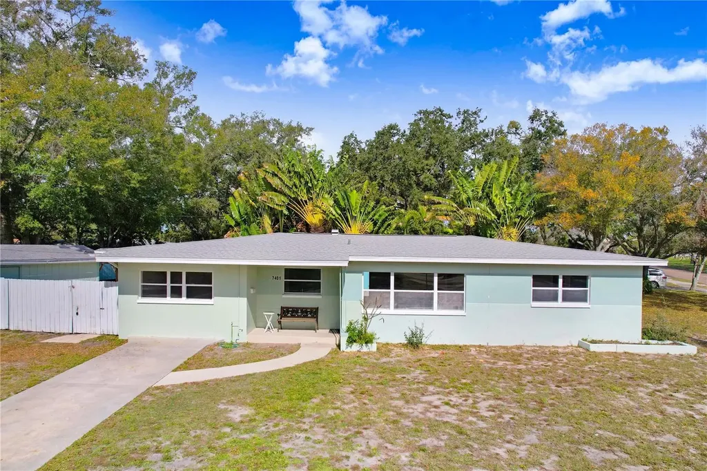 7401 19th Avenue N St Petersburg FL 33710