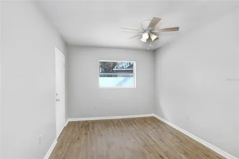 7401 19th Avenue N St Petersburg FL 33710