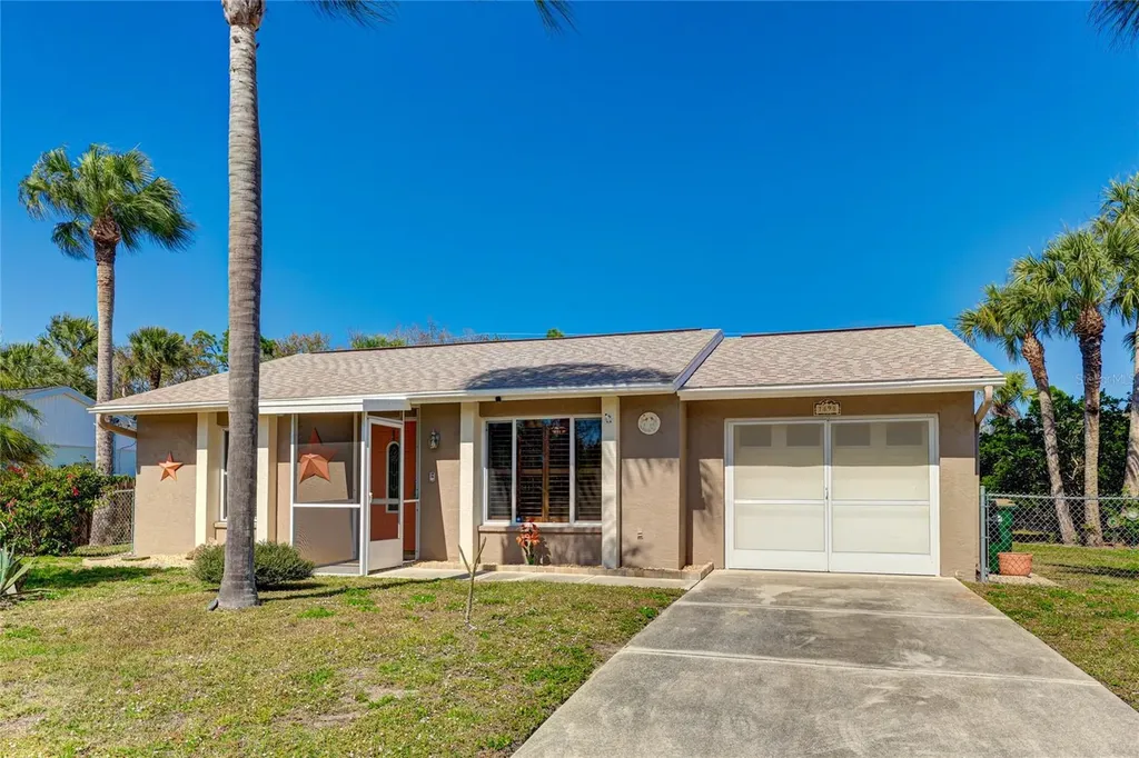 1898 Raywood Avenue North Port FL 34286