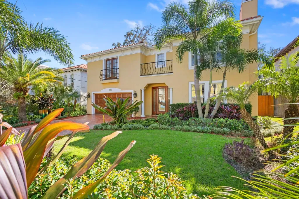 3114 W Harbor View Avenue Tampa FL 33611