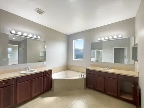 2021 Lacosta Place Kissimmee FL 34746