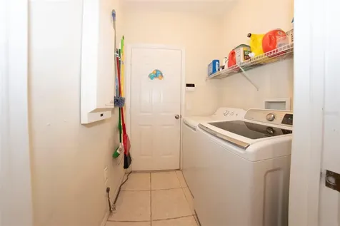 2935 Orange Grove Trail Naples FL 34120
