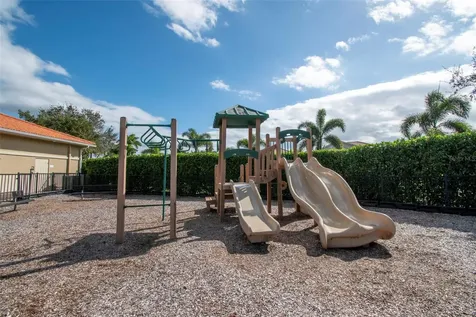 2935 Orange Grove Trail Naples FL 34120