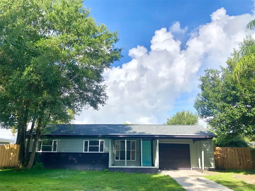 6600 Orchard Drive N St Petersburg FL 33702