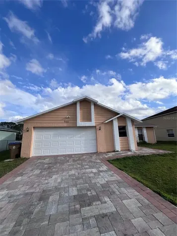 904 Cumbran Lane Kissimmee FL 34758