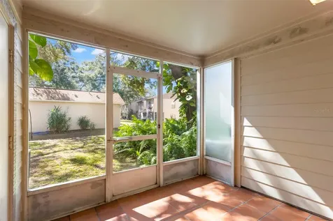 2146 Fletchers Point Circle Tampa FL 33613