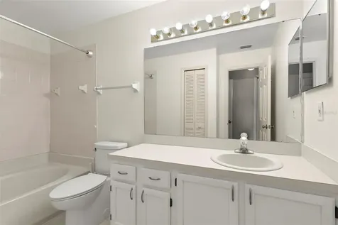 2146 Fletchers Point Circle Tampa FL 33613