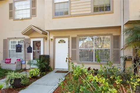 2146 Fletchers Point Circle Tampa FL 33613