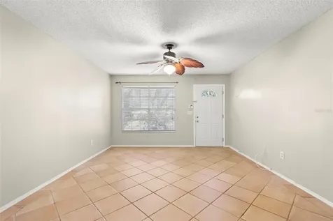 2146 Fletchers Point Circle Tampa FL 33613