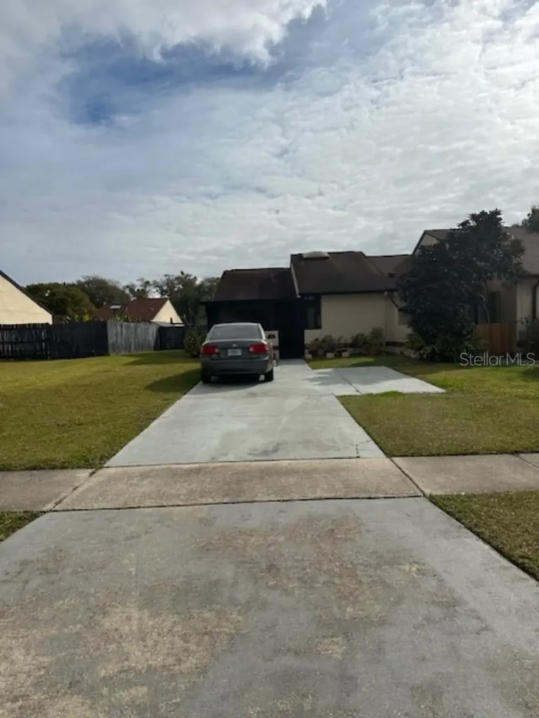641 Golden Sunshine Circle Orlando FL 32807