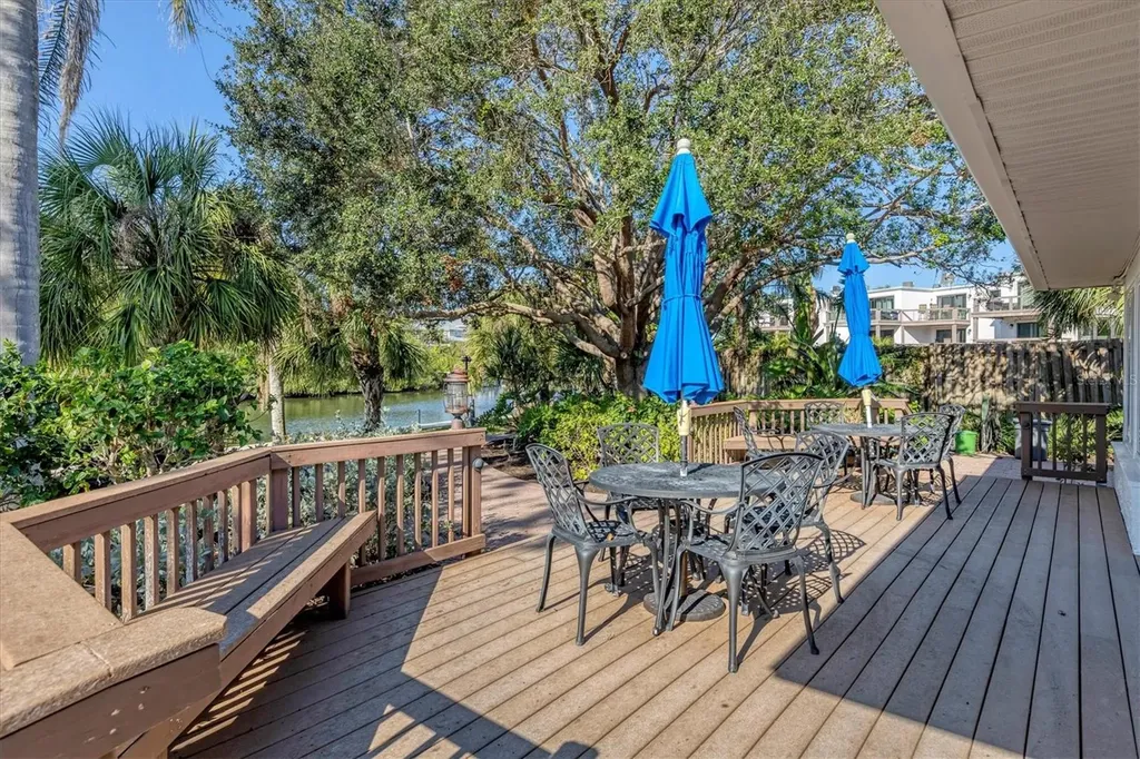 9393 Midnight Pass Road Sarasota FL 34242
