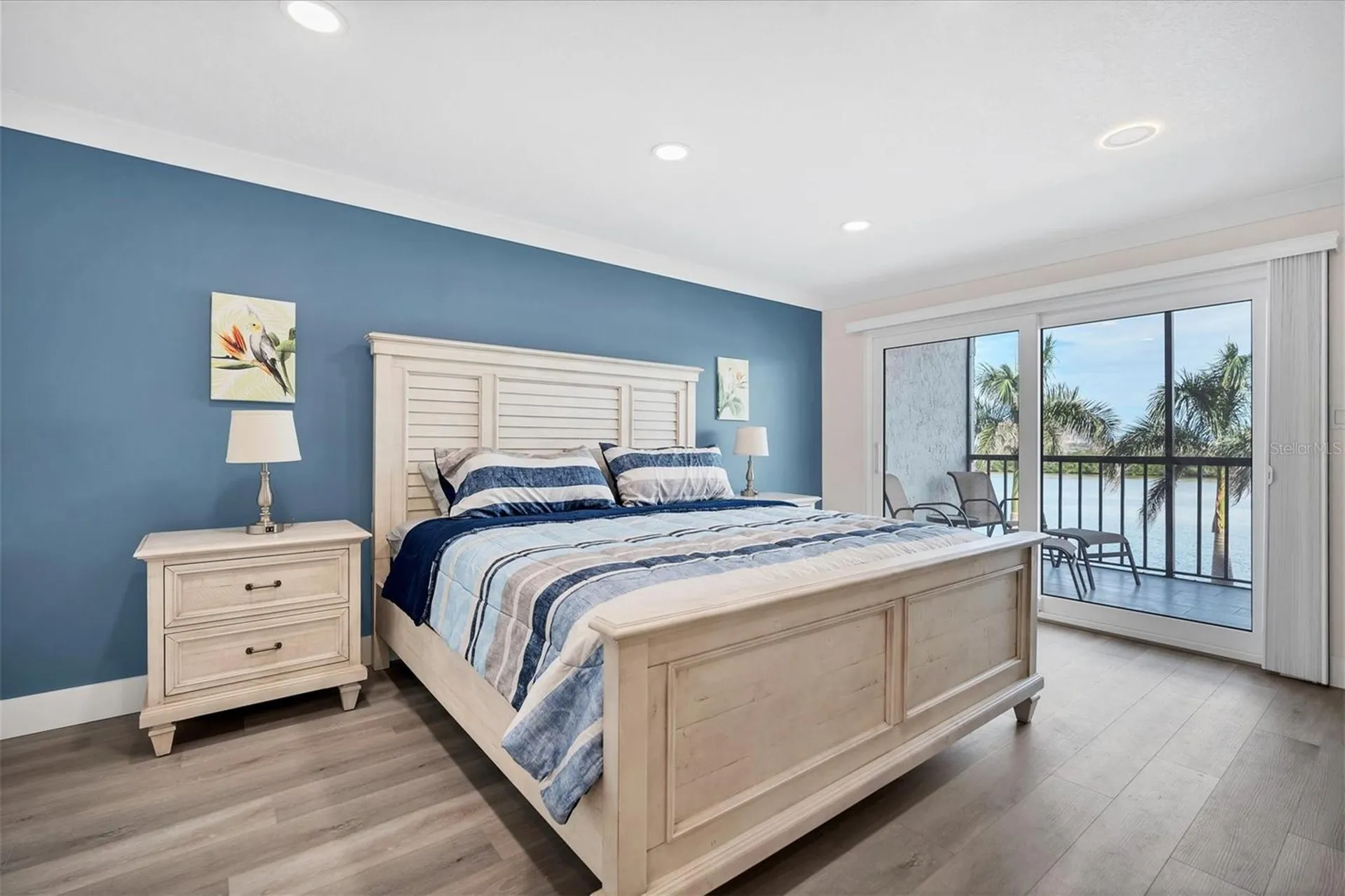 9393 Midnight Pass Road Sarasota FL 34242