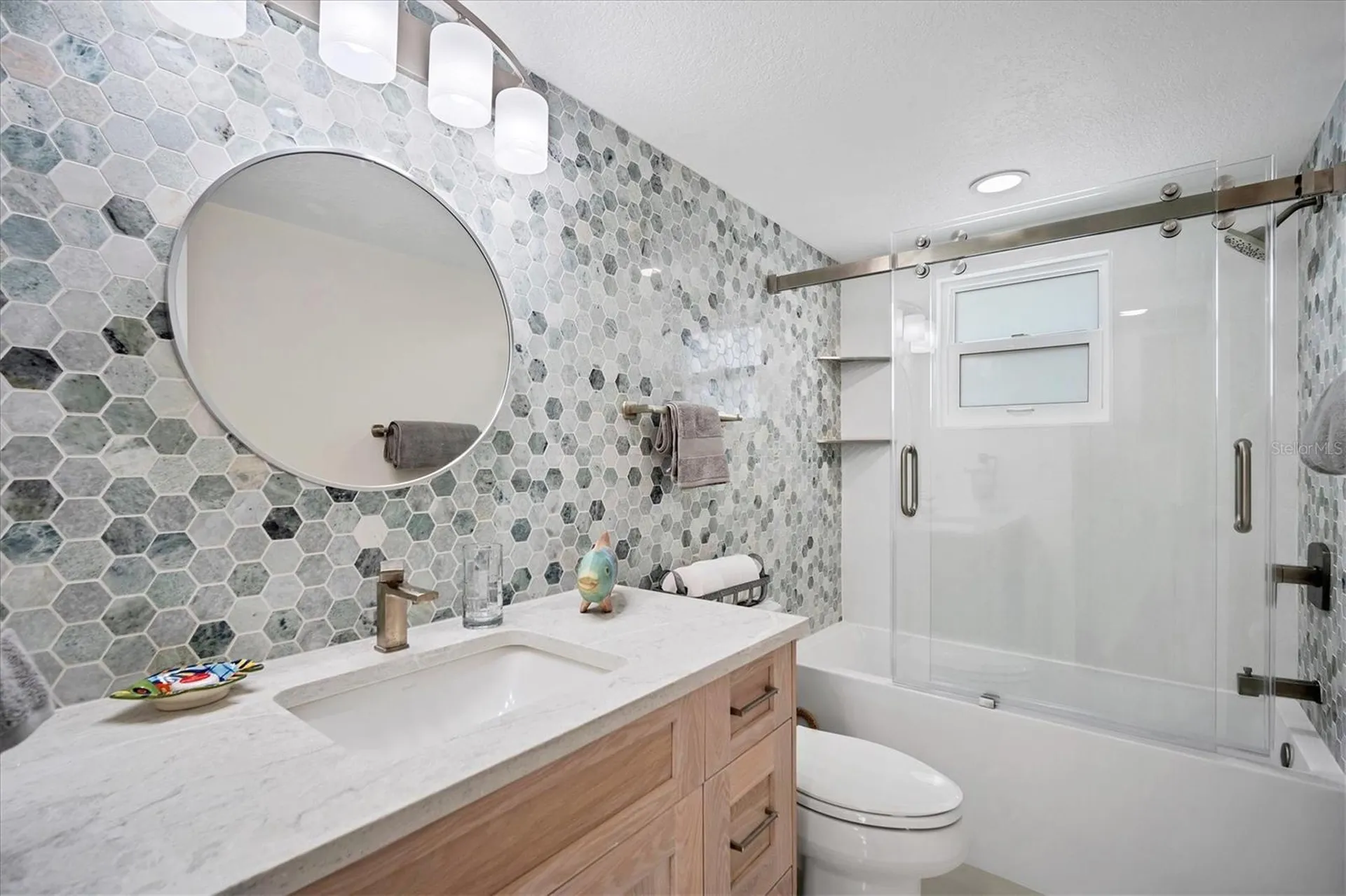 9393 Midnight Pass Road Sarasota FL 34242