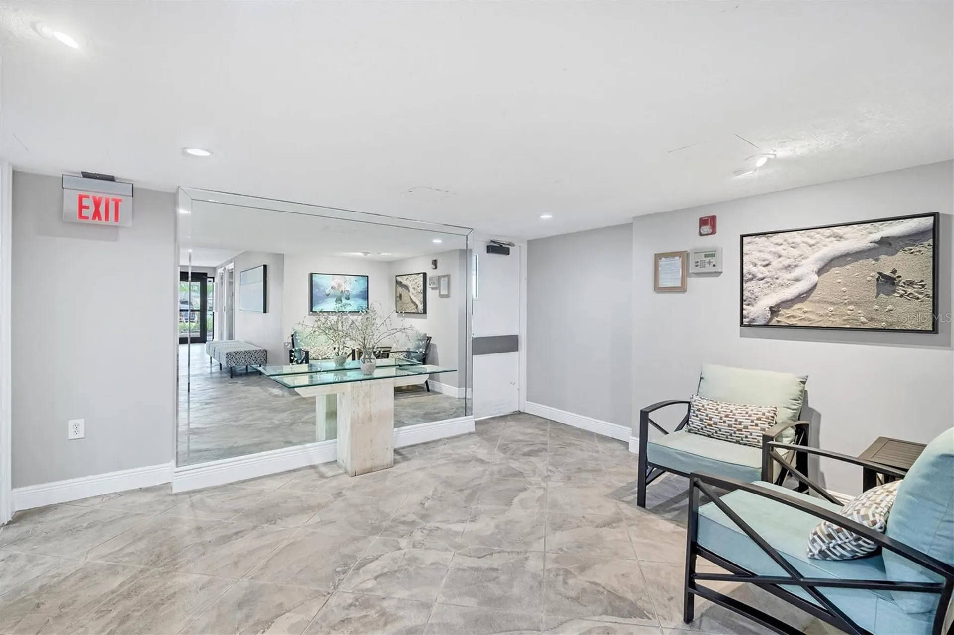9393 Midnight Pass Road Sarasota FL 34242