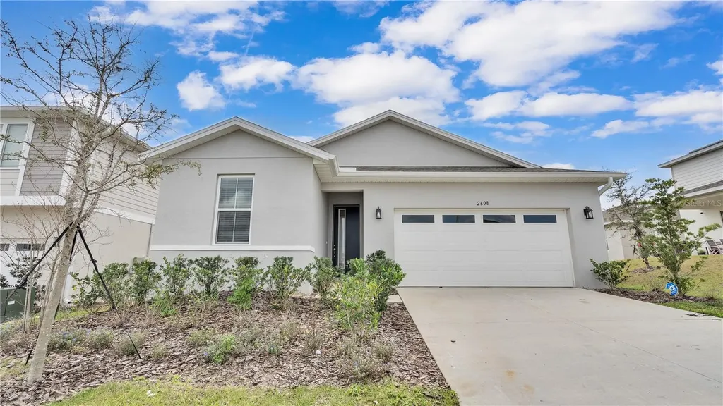 2608 Magnolia Avenue Davenport FL 33837