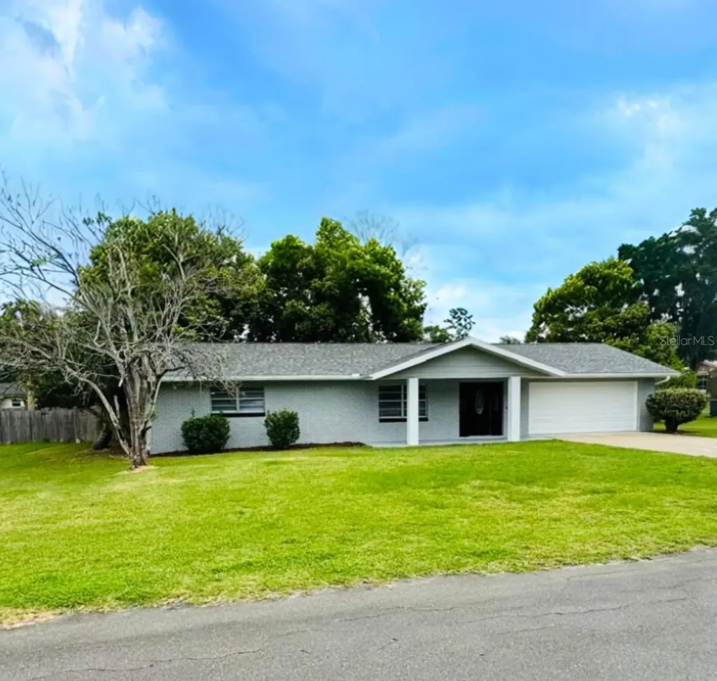 11541 SE 53rd Court Belleview FL 34420