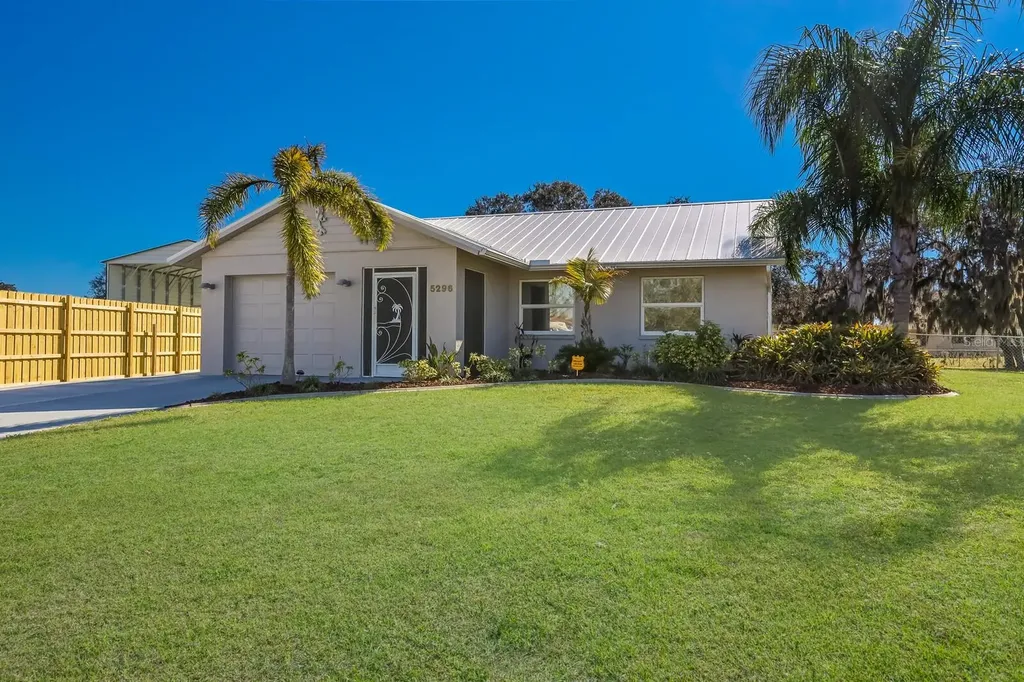 5296 Bunyan Street Sarasota FL 34232