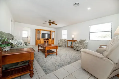 546 Grand Cayman Circle Lakeland FL 33803