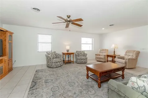 546 Grand Cayman Circle Lakeland FL 33803