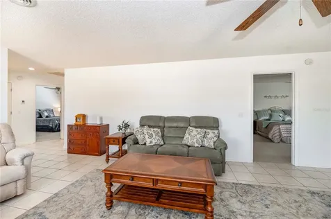 546 Grand Cayman Circle Lakeland FL 33803