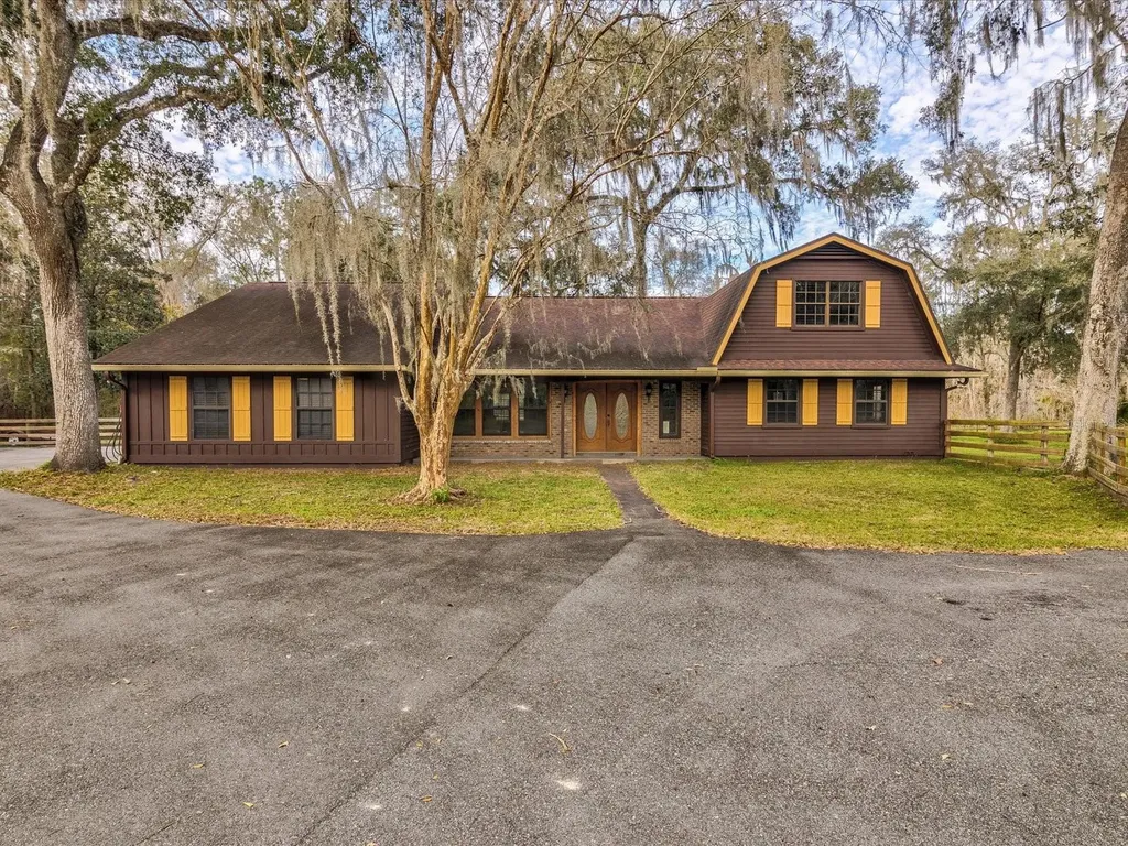 22289 Cheraton Road Brooksville FL 34602