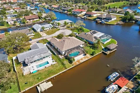 26 Cloverdale Court S Palm Coast FL 32137