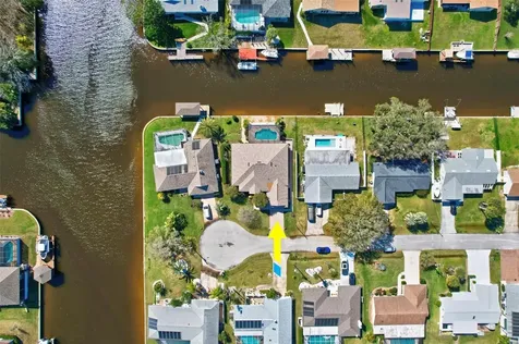 26 Cloverdale Court S Palm Coast FL 32137