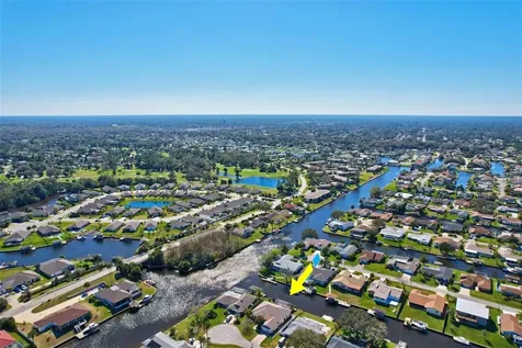 26 Cloverdale Court S Palm Coast FL 32137