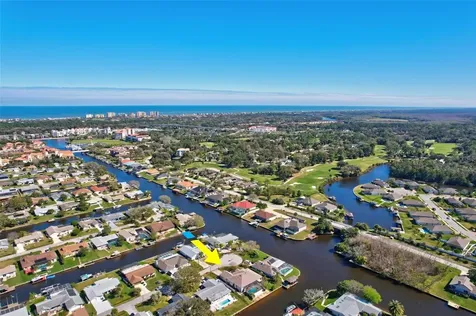 26 Cloverdale Court S Palm Coast FL 32137