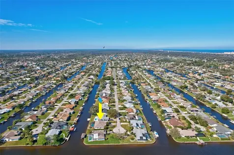 26 Cloverdale Court S Palm Coast FL 32137