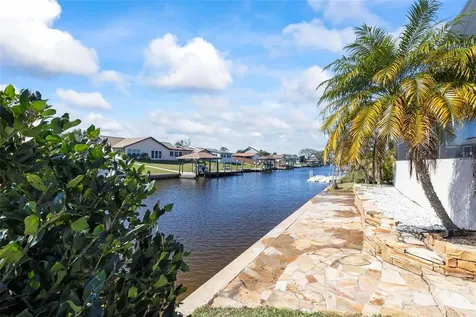 26 Cloverdale Court S Palm Coast FL 32137