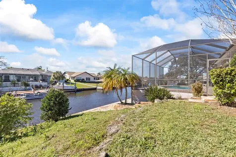 26 Cloverdale Court S Palm Coast FL 32137