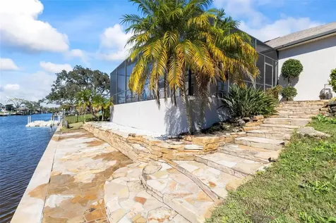 26 Cloverdale Court S Palm Coast FL 32137