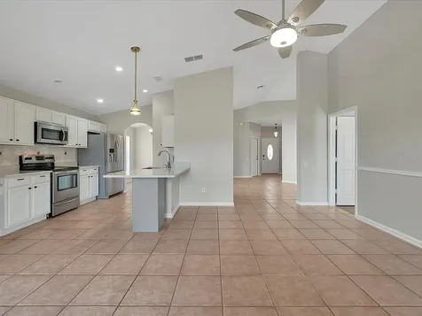 3110 Pebble Court Kissimmee FL 34741