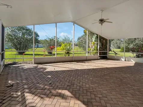 3110 Pebble Court Kissimmee FL 34741