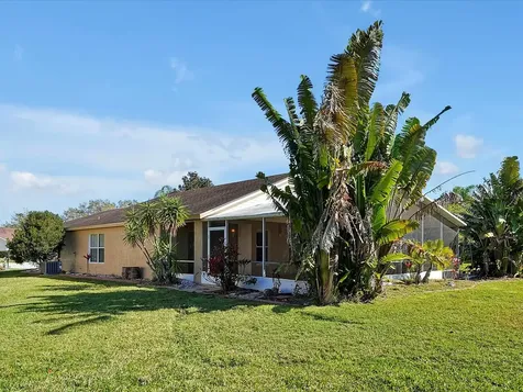3110 Pebble Court Kissimmee FL 34741
