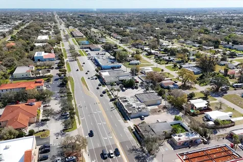 712 E Venice Avenue Venice FL 34285