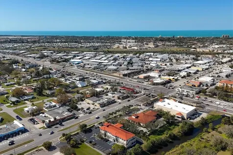 712 E Venice Avenue Venice FL 34285