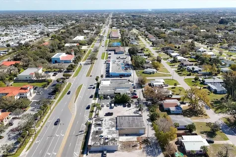 744 E Venice Avenue Venice FL 34285