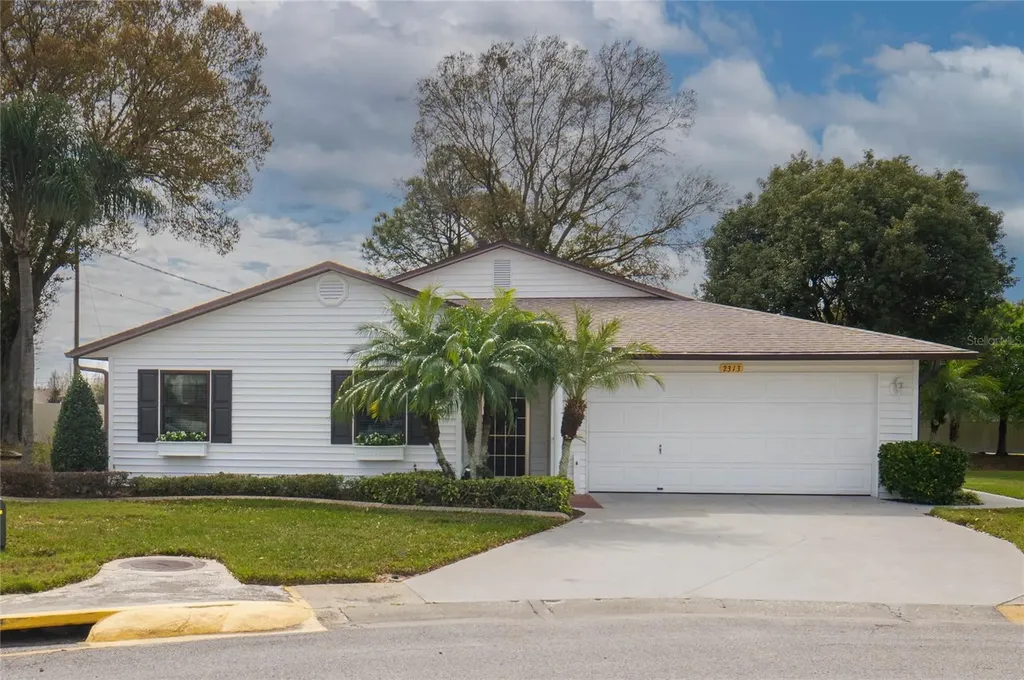 2313 Golden Horseshoe Circle S Lakeland FL 33810
