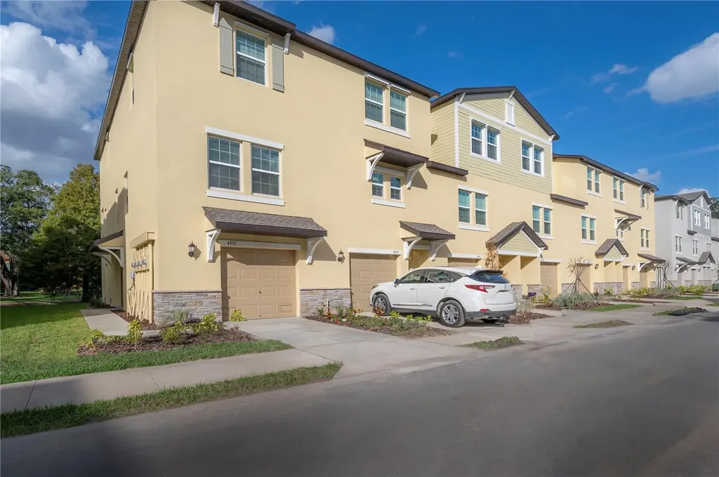4555 Tuscan Loon Drive Tampa FL 33619