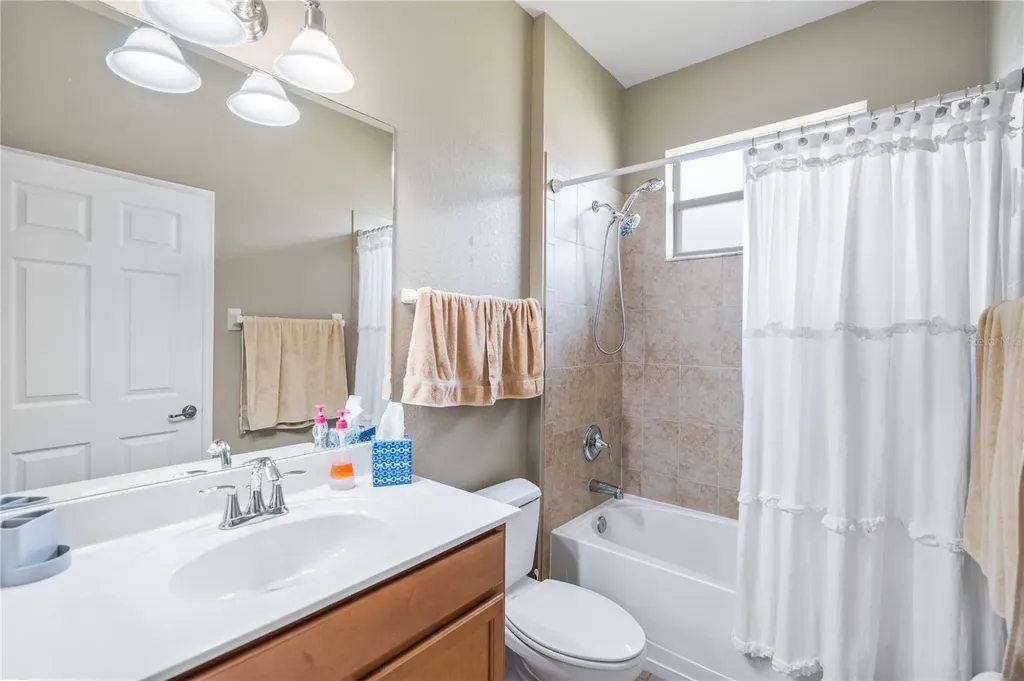 11815 Tempest Harbor Loop Venice FL 34292