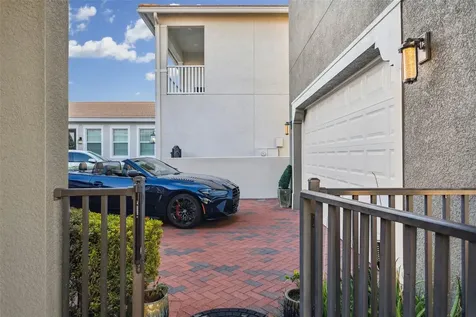 6150 Yeats Manor Drive Tampa FL 33616