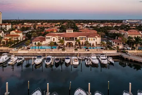6150 Yeats Manor Drive Tampa FL 33616
